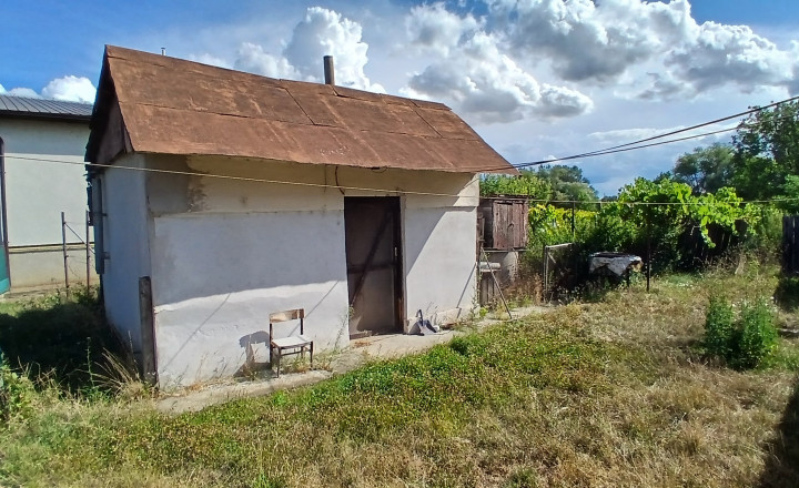 Rodinný dom s veľkým pozemkom - Kolta    (027-12-MIMI) - fotografia 11