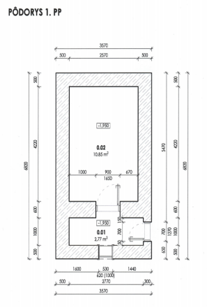 Pozemok s rodinným domom o výmere 3 671 m² v obci Jelenec - fotografia 5