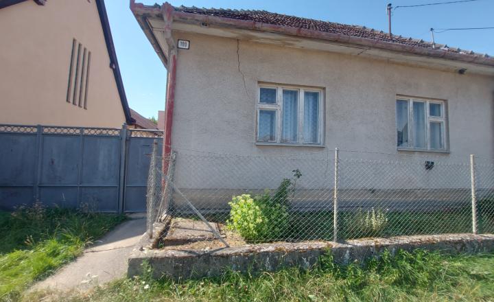REZERVOVANÉ - Predaj starší rodinný dom - Lukáčovce pri Nitre(253-12-JUF) - fotografia 19
