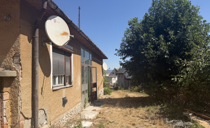 Rodinný dom v obci Forró , Maďarsko za výhodnú cenu - PREDAJ - fotografia 10