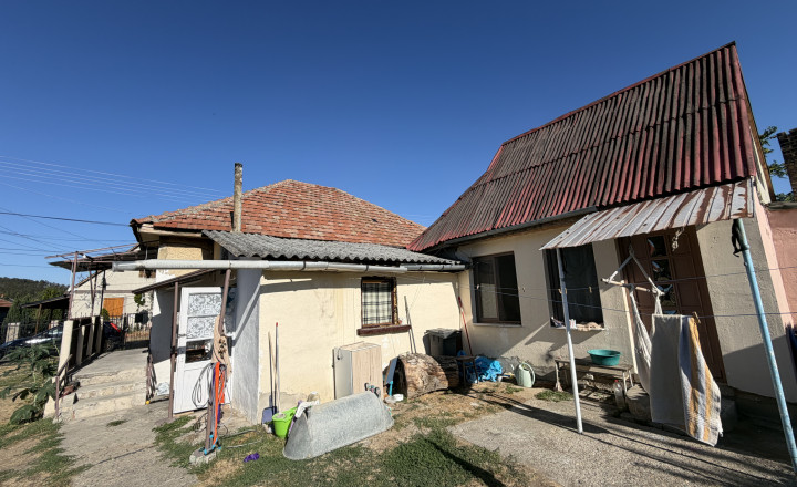 Rodinný dom v obci  Boldogkővárajla pod hradom -PREDAJ - fotografia 9