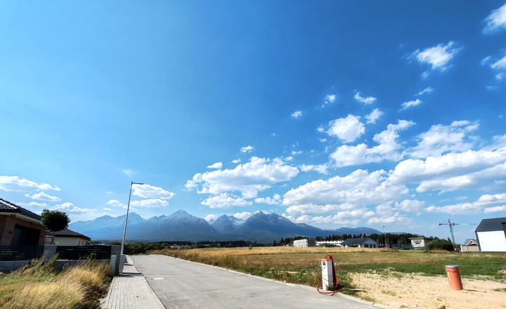 Pozemok pre stavbu RD Mlynica s výhľadom na Tatry - fotografia 4