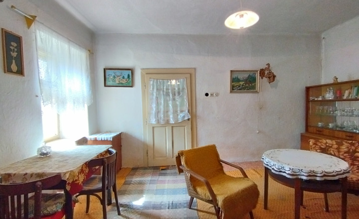 Sedliacky dom so záhradou na predaj-Kotmanová - fotografia 7