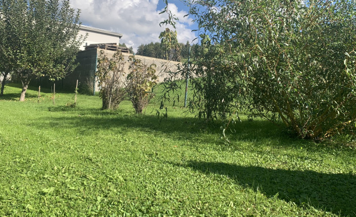 Stavebný, slnečný pozemok, 292 m2 Veľká Lúka - fotografia 3