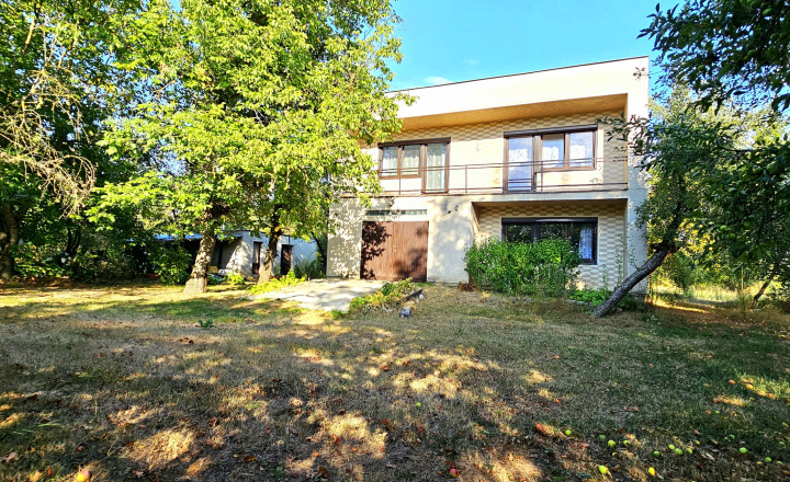 RODINNÝ DOM S VEĽKORYSÝM POZEMKOM 4182m2 - NA PREDAJ