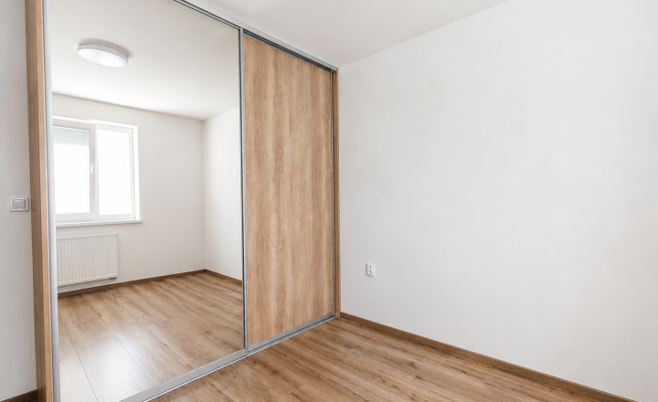 REZERVOVANÉ, moderný 3-izbový byt - Kozárovce (067-113-SIHA) - fotografia 4
