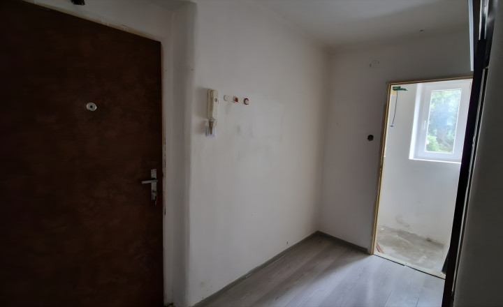 VÝHODNÁ PONUKA - 2-izbový byt v Rožňave - NA PREDAJ - fotografia 11