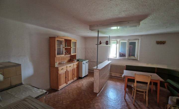 Investičný objekt s potenciálom ubytovania/Rejdová-NA PREDAJ - fotografia 10