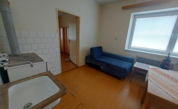 Predaj rodinný dom Černík, pozemok 2486m2, okr. Nové Zámky(254-12-JUF) - fotografia 8