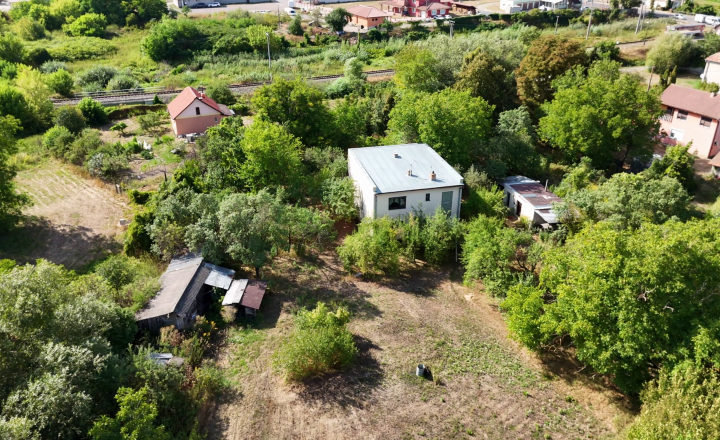 RODINNÝ DOM S VEĽKORYSÝM POZEMKOM 4182m2 - NA PREDAJ - fotografia 39