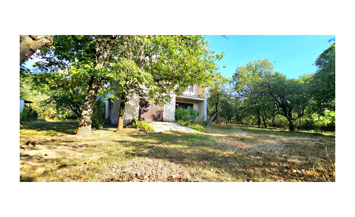 RODINNÝ DOM S VEĽKORYSÝM POZEMKOM 4182m2 - NA PREDAJ - fotografia 32