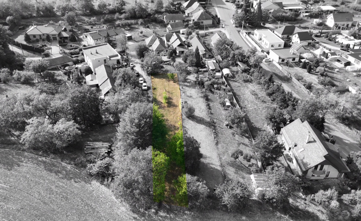 Na predaj stavebný pozemok v obci Urmince  ID 233-14-LUGUE - fotografia 14