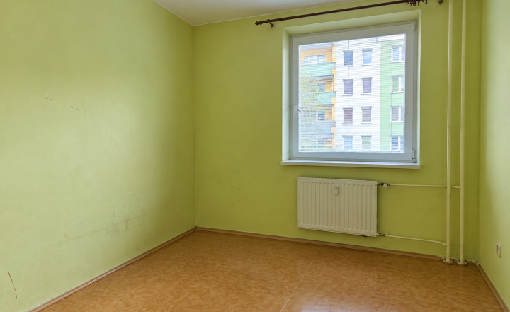 Predaj 3-izbového bytu na Kpt. Nálepku - Levice (068-113-SIHA) - fotografia 4