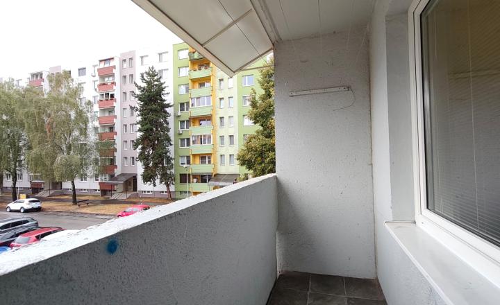 Predaj 3-izbového bytu na Kpt. Nálepku - Levice (068-113-SIHA) - fotografia 5