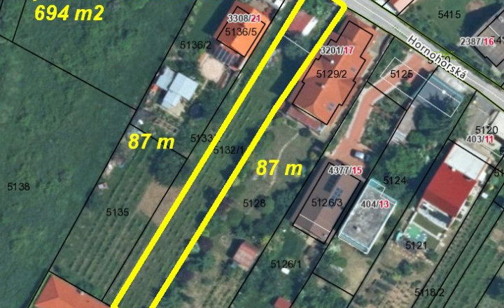 REZERVOVANÉ Pozemok Nitra ZOBOR 694 m2 636-14-MIG - fotografia 3