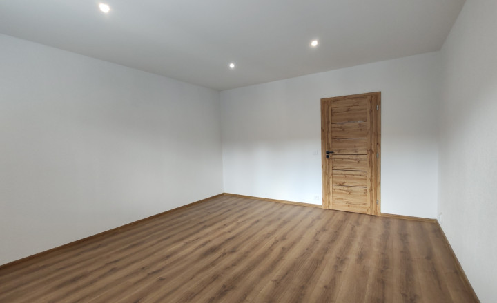 3-IZBOVÝ BYT PO KOMPLETNEJ REKONŠTRUKCII, KOŠICE - fotografia 3