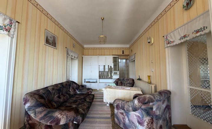 Rodinný dom v obci Forró , Maďarsko za 75000,-Eur -PREDAJ - fotografia 3