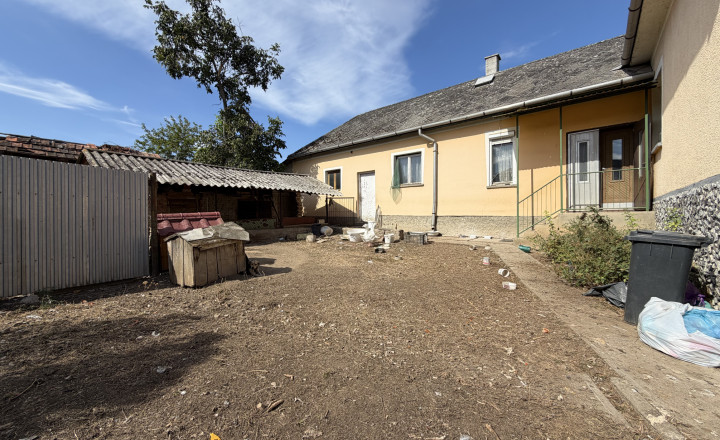 Rodinný dom v obci Forró , Maďarsko za 75000,-Eur -PREDAJ - fotografia 9