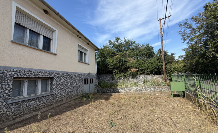 Rodinný dom v obci Forró , Maďarsko za 75000,-Eur -PREDAJ