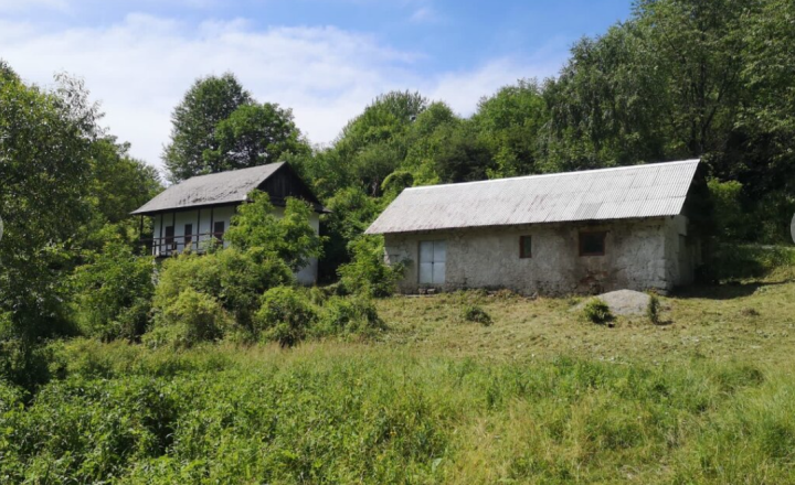Predaj, kamenná usadlosť na samote- Píla/ Veľké Pole (040-13-ZOLA) - fotografia 1