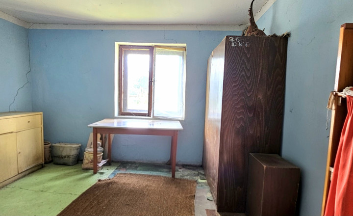 VIDEO- DOM SO ZÁHRADOU 3147m² V ZACHAROVCIACH - NA PREDAJ - fotografia 35