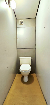 3-IZBOVÝ BYT S LODŽIOU V RIMAVSKEJ SOBOTE - NA PREDAJ - fotografia 4