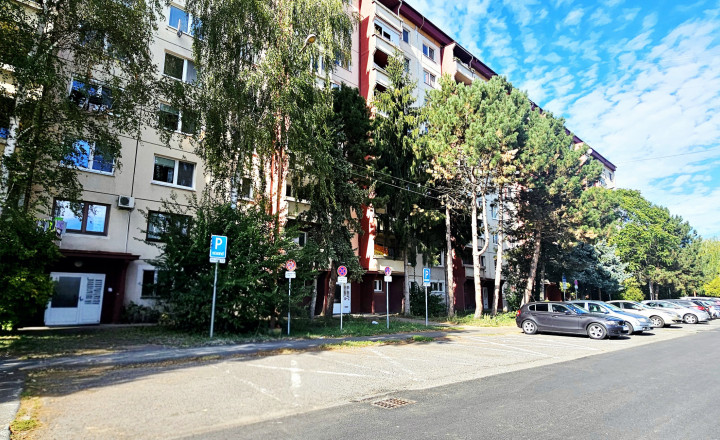 3-IZBOVÝ BYT S LODŽIOU V RIMAVSKEJ SOBOTE - NA PREDAJ - fotografia 18