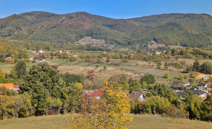 Predaj, rozľahlý pozemok - Nová Baňa (1269-14-AFI) - fotografia 12