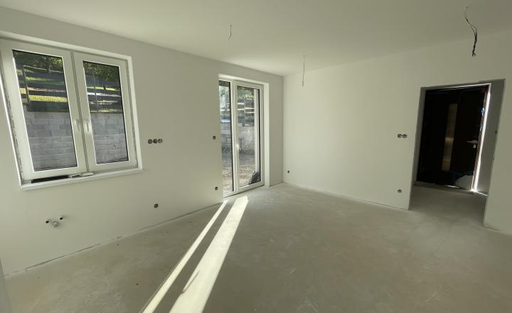 Na predaj rodinný dom RD C - v štádiu HOLODOM v obci Podhradie (042-12-ZUPI) - fotografia 4
