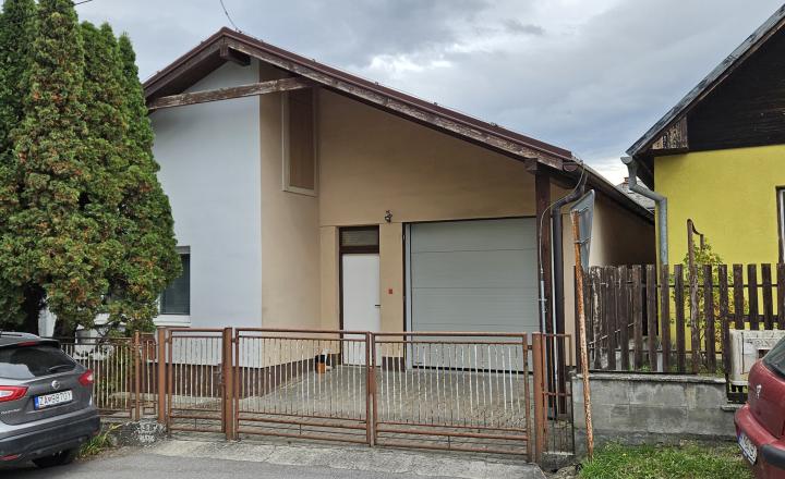 Prenájom: Komerčný priestor,260 m2, Žilina (003-25-Sal) - fotografia 15