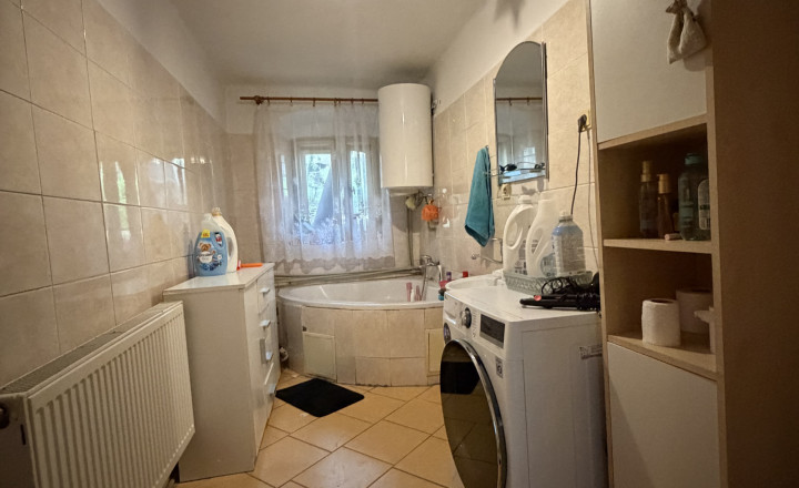 Rodinný dom s 1112 m2 záhradou aj chatou v obci Jelšava-PREDAJ - fotografia 5