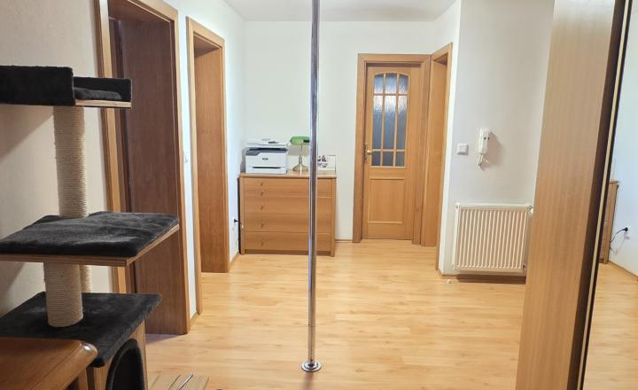 Exkluzívny rodinný dom –  bungalov s uzavretým vstupom - fotografia 18
