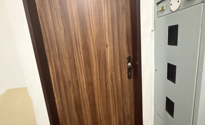 3-izbový byt s balkónom v Slavošovciach Výhodne na PREDAJ - fotografia 10