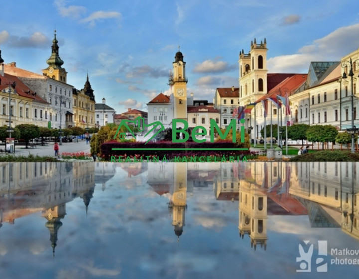 Na predaj-historická budova -centrum-Banská Bystrica (211-18-BB)