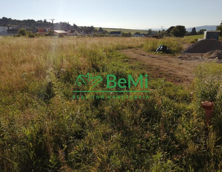 Predaj, stavebný pozemok, 625 m2, Višňové (140-14-MACHa)