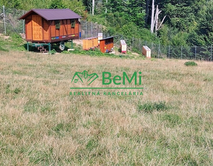 Na predaj veľký stavebný pozemok v lone prírody - Radobica