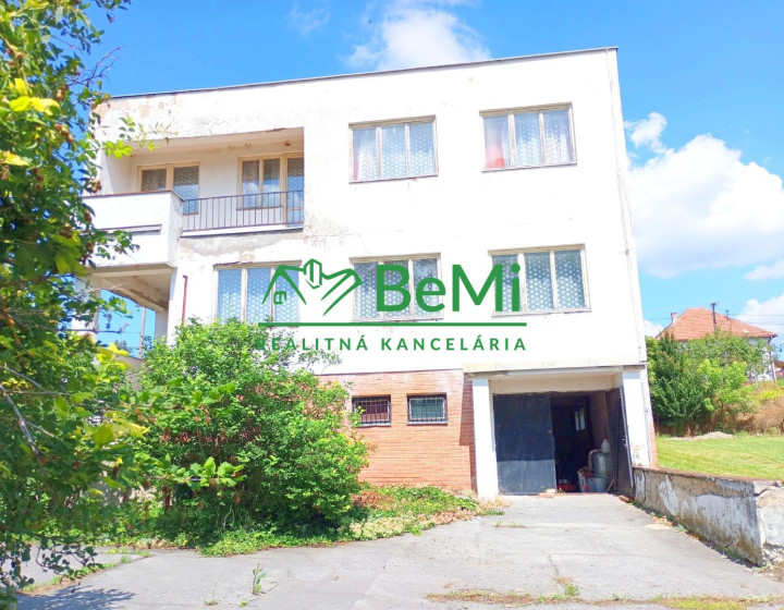 Znížená cena !!! Predaj bytového domu( 015-110-HEKAa)