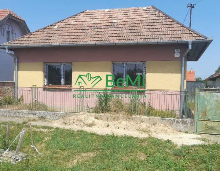 Predaj rodinného domu - Tekovské Lužany (003-12-MIVYa)