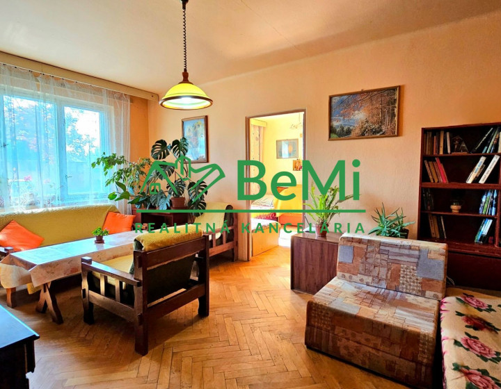 2-IZBOVÝ BYT RIMAVSKÁ SOBOTA, ROŽNAVSKÁ - NA PREDAJ