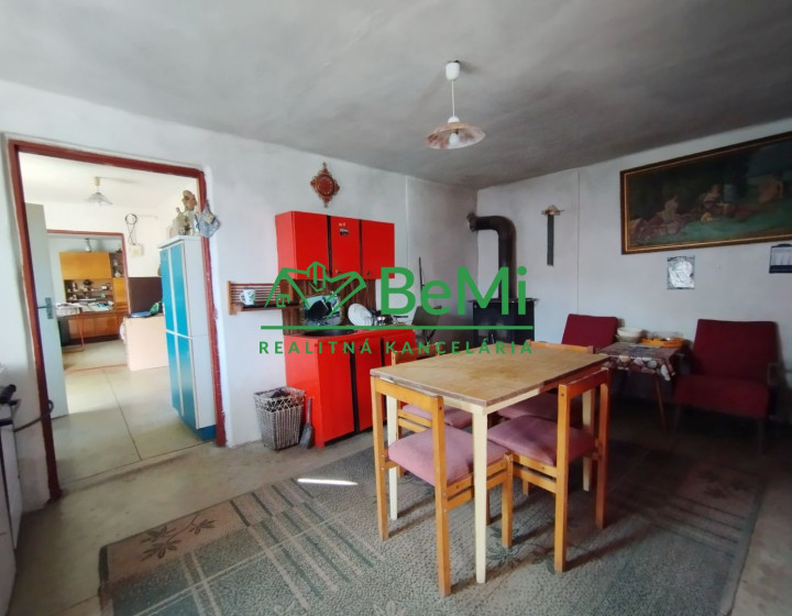 ZNÍŽENÁ CENA-Rodinný dom so záhradou na predaj- Biskupice