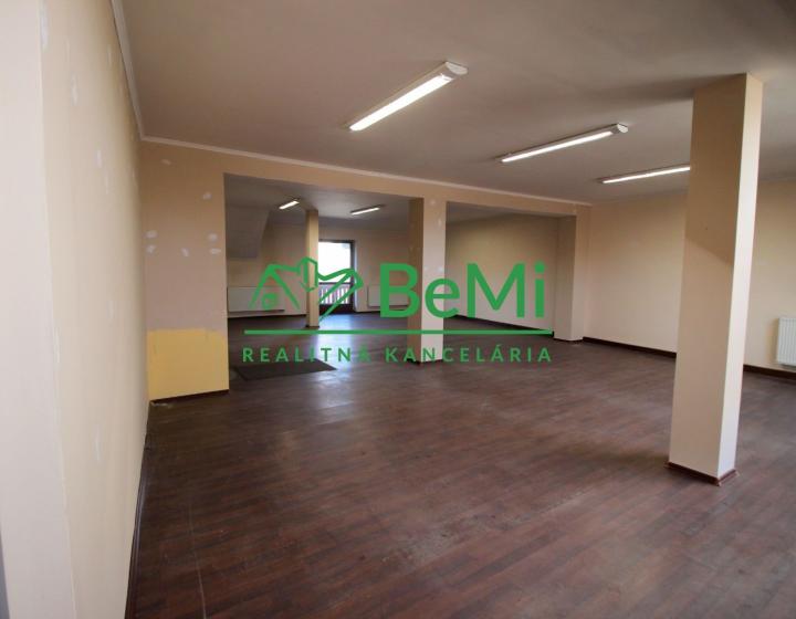 Dom na podnikanie a bývanie Spišské Vlachy ID:007-12-TECU