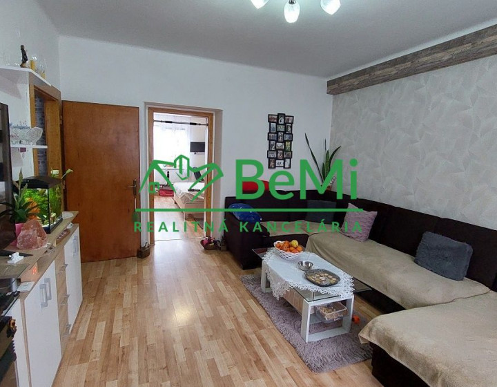 Na predaj 3 izbový byt v meste Bošany ID 165-113-LUGU