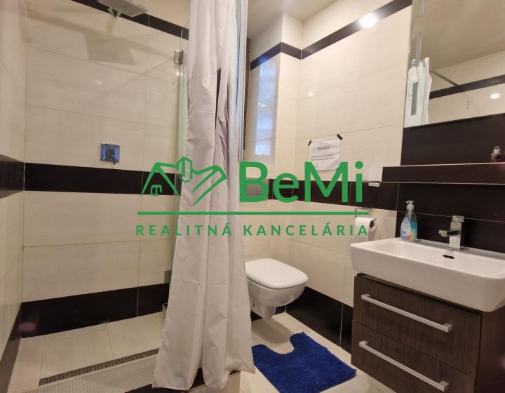 Chata aj  rodinný dom na Teplom vrchu-NA PREDAJ