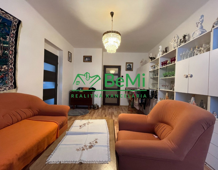 Predaj  3 izbový byt  - LEVICE (093-113-MIJKa)