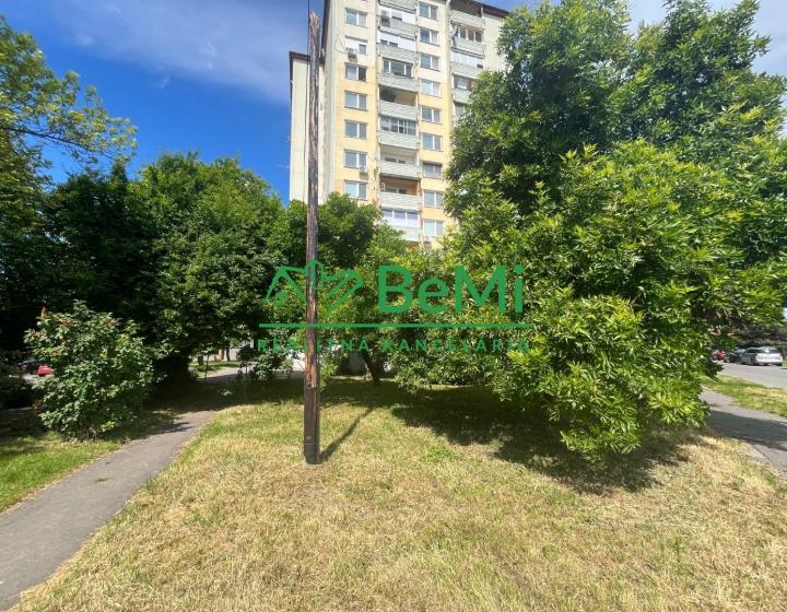 Predaj veľký 3 izbový byt - LEVICE (094-113-MIJK)