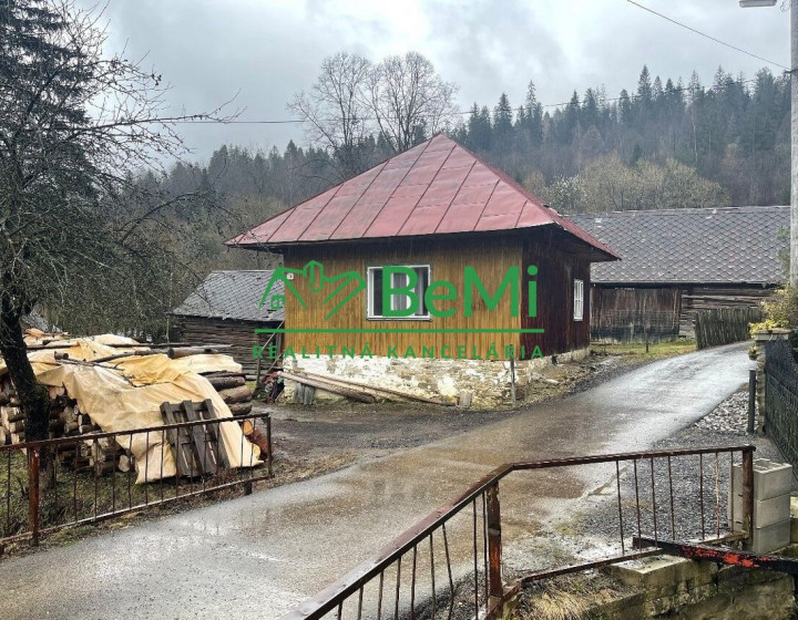 Predaj: Chata, drevenica v obci Radôstka, okres Čadca,741m2