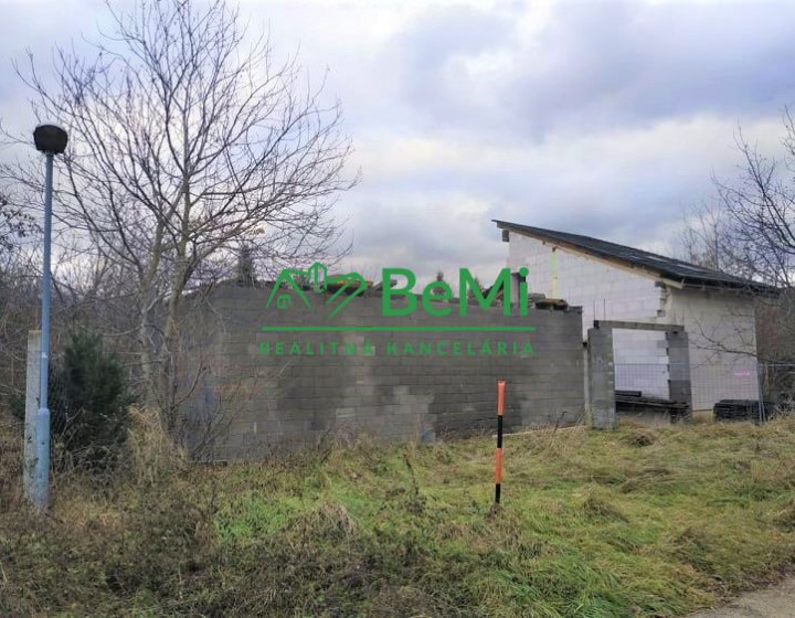 Predaj pozemok 1434m2 Nitra-Chrenová, časť Mikov Dvor(101-14-NASa)