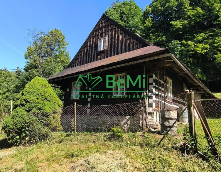 Dom, chalupa Zákopčie, okres Čadca, 1207m2   183-12-PEMOa