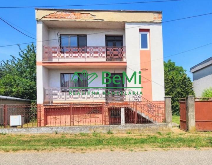 Predaj, 4 izbový rodinný dom - Veľké Ludince (003-12-MIMI)