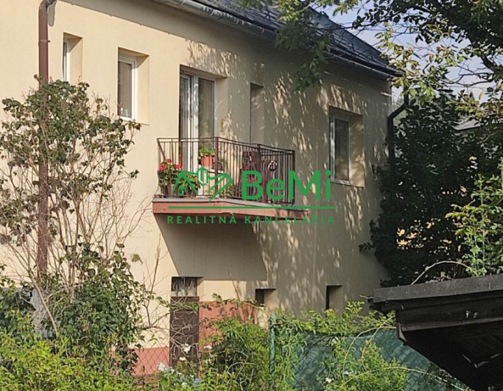 Polyfunkčná budova, 4i byt v Turzovke, okres Čadca, 417m2